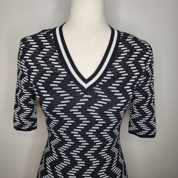 MISSONI Black and White Knit Chevron Print Fit and Flare Dress Size 44 - Picture 5 of 13